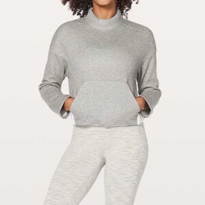 Lululemon Light As Warmth Crew Sz 4